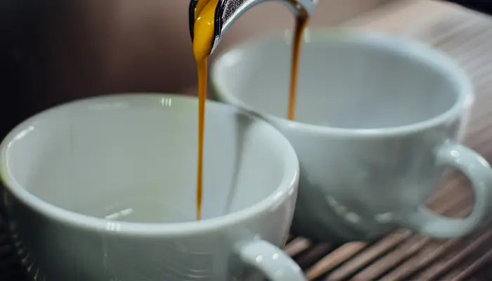 cappuccino zubereiten im siebträger