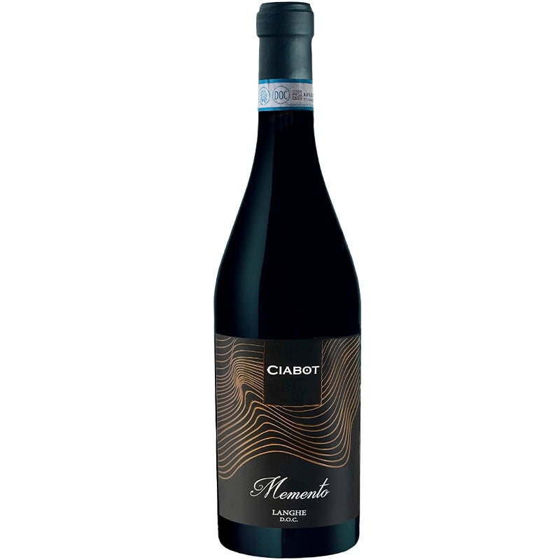rotweincuvee von ciabot aus dem piemont feinster tropfen rotwein 