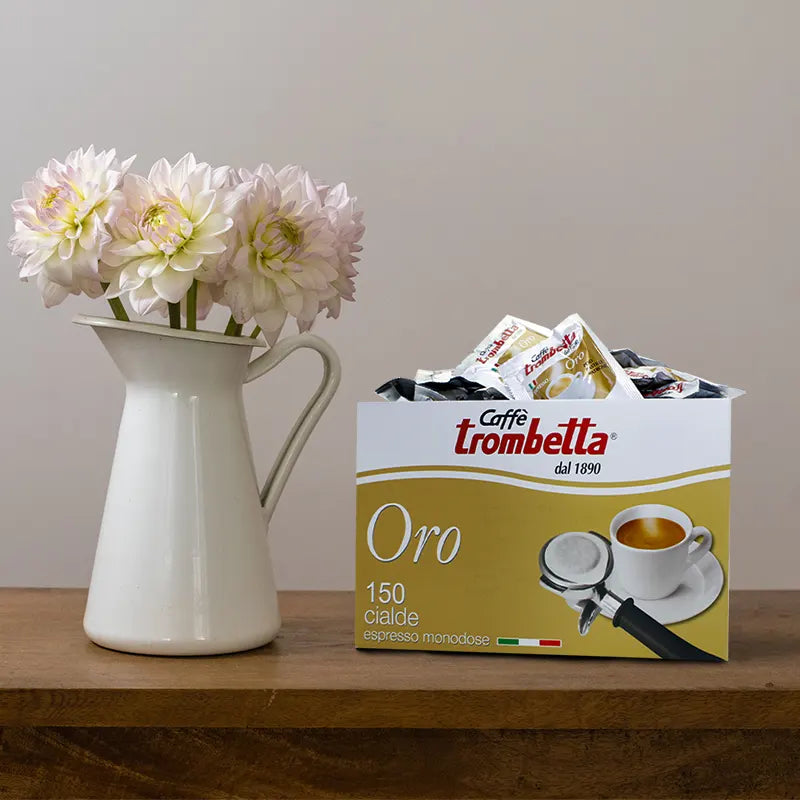 ese pads von caffe trombetta der sorte oro im karton mit 150 stück